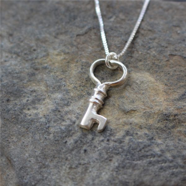 Sterling Silver Key Pendant & Chain By Blinkidees